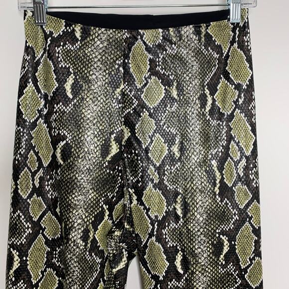 Commando Faux Leather Animal Print Legging in Olive Snake large - Picture 10 of 14